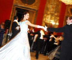 Compagnia Nazionale di Danza Storica - Al passo di valzer