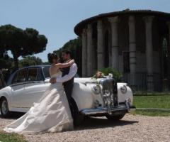 Auto d'epoca per il matrimono a Roma