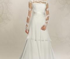 Vestito da sposa con maniche lunghe in pizzo e gonna a balze - Collezione Zaffiro Z2