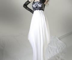 Marina Mansanta Alta Moda - Abito da sposa bianco con corpetto in pizzo nero