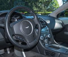 RG Prestige - I dettagli degli interno della Aston Martin