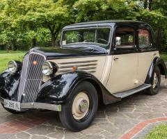 Deluxe International - Il noleggio auto per il matrimonio a Milano