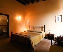 Camera da letto per prima la notte di nozze presso il Agriturismo Badiula