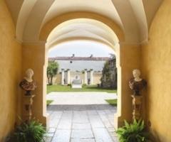 Entrata alla location di nozze