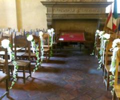 Allestimento floreale per municipio