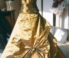 bellissimo abito in tessuto rame e seta - Le Spose di Cesy