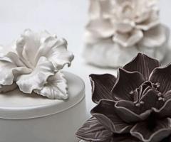 Scatoline porcellana con fiore Ibiscus o Magnolia - Alessandra Creazioni - Campi Bisenzio