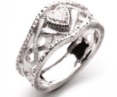 Anello Infinity Cuore di Ivan Barbato