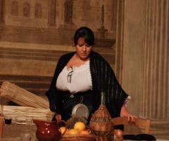 Cantante per il concerto di opera lirica