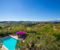 Villa Floridia immersa nella natura