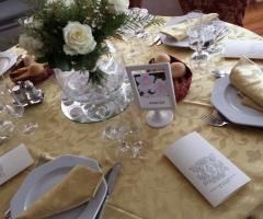 Rose per i vostri tavoli by Orchidea wedding and events planner