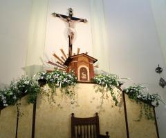 Allestimento Chiesa Cannitello Reggio Calabria - Emozioni Floreali