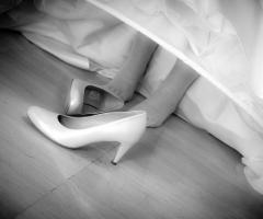 Foto delle scarpe della sposa