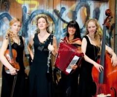 Les Nuages Ensemble pronte per suonare