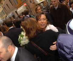 La commozione degli invitati.