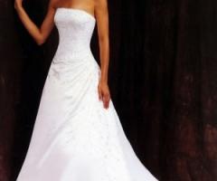 Vestito da sposa per il matrimonio a Roma