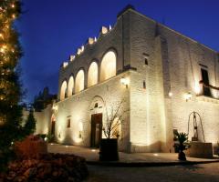 Villa Menelao - Location illuminata per un matrimonio di sera