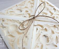 Wedding & Tableau design - Partecipazione lase cut