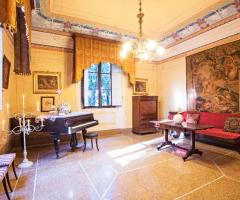 Il salotto giallo - Villa Elvira a Pisa