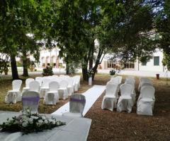 Cerimonia simbolica nel parco presso Villa Valcorba