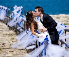 nuvole di tulle sul cammino degli sposi