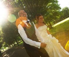 Risate con gli sposi - Paola Montiglio Photography