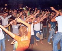 Balli di gruppo durante un evento