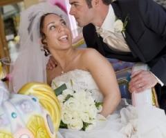 Foto degli sposi al ricevimento di matrimonio