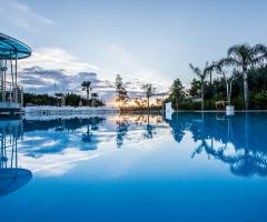 Villa Reale Ricevimenti - Una panoramica della piscina