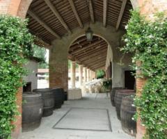 Porticato Frassanelle con caratteristiche botti