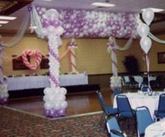 Palloncini a cascata per il matrimonio