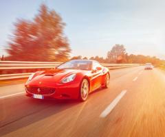 Direzione Ostinata - Un matrimonio ad alta velocità!