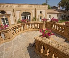 Villa Bonocore Maletto - Scalinata della villa