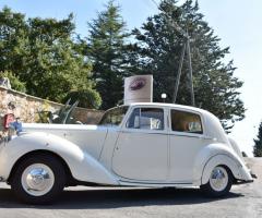 Autonoleggio Il Maggiolino - Il fascino della Bentley