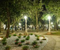 Villa Hollywood - Il giardino di sera durante il ricevimento