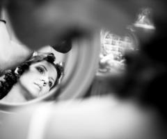 La sposa durante i preparativi del matrimonio