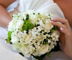 Bouquet di fiori bianchi per la sposa - Bottega del Fiore a Pescara