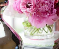 Composizione di peonie