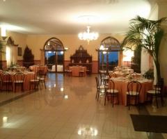 Una sala sobria ed elegante dell'Hotel Torre Artale