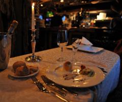 Romantica cena a bordo del Galeone a Venezia