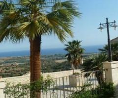 Vista sul mare presso l'agriturismo per ricevimento di matrimoni Silva Suri