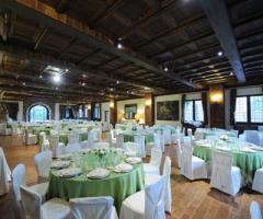 Mise en place sui toni del verde per il matrimonio