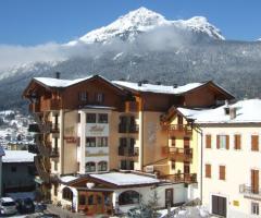 Facciata principale del ristorante per matrimonio