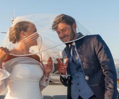 Ristorante Bravo Charlie - Il brindisi