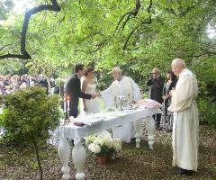 La cerimonia in giardino