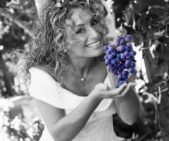 Ritratto sposa di Alessandro Sorbello, studio fotografico ad Aci Trezza (Catania)