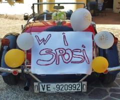 Macchina per la cerimonia di nozze