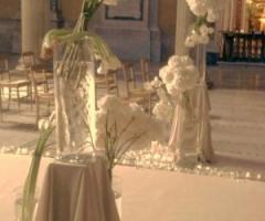 Allestimenti floreali per la cerimonia di nozze in chiesa
