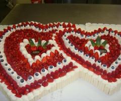 Torta aurora con frutta