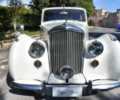 Autonoleggio Il Maggiolino - Il fascino della Bentley